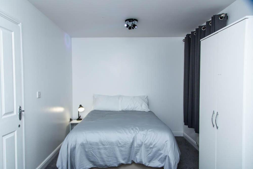 Апартаменты Amethyst Drive Ситтингбурн Экстерьер фото
